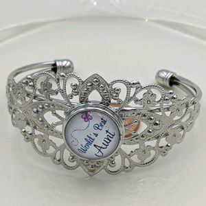 ✨3 for 25 ✨ World's Best Aunt Filigree Bracelet